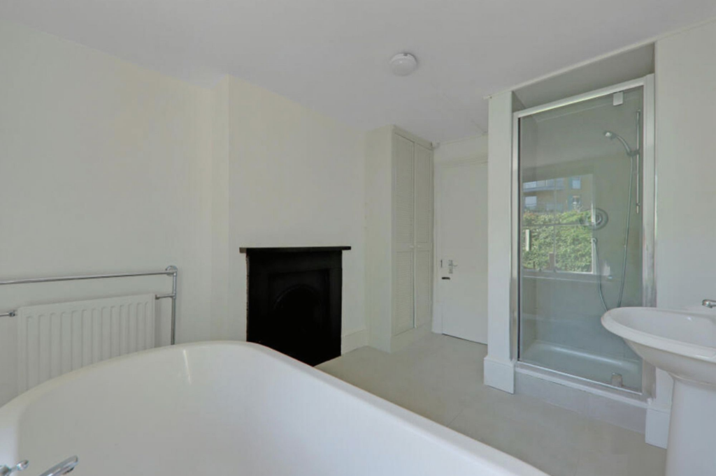 House in London - More