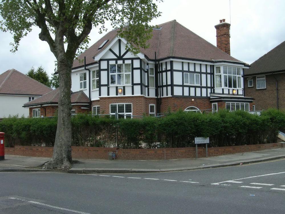 Main image of property: Eversfield Gardens, Mill Hill, London, NW7