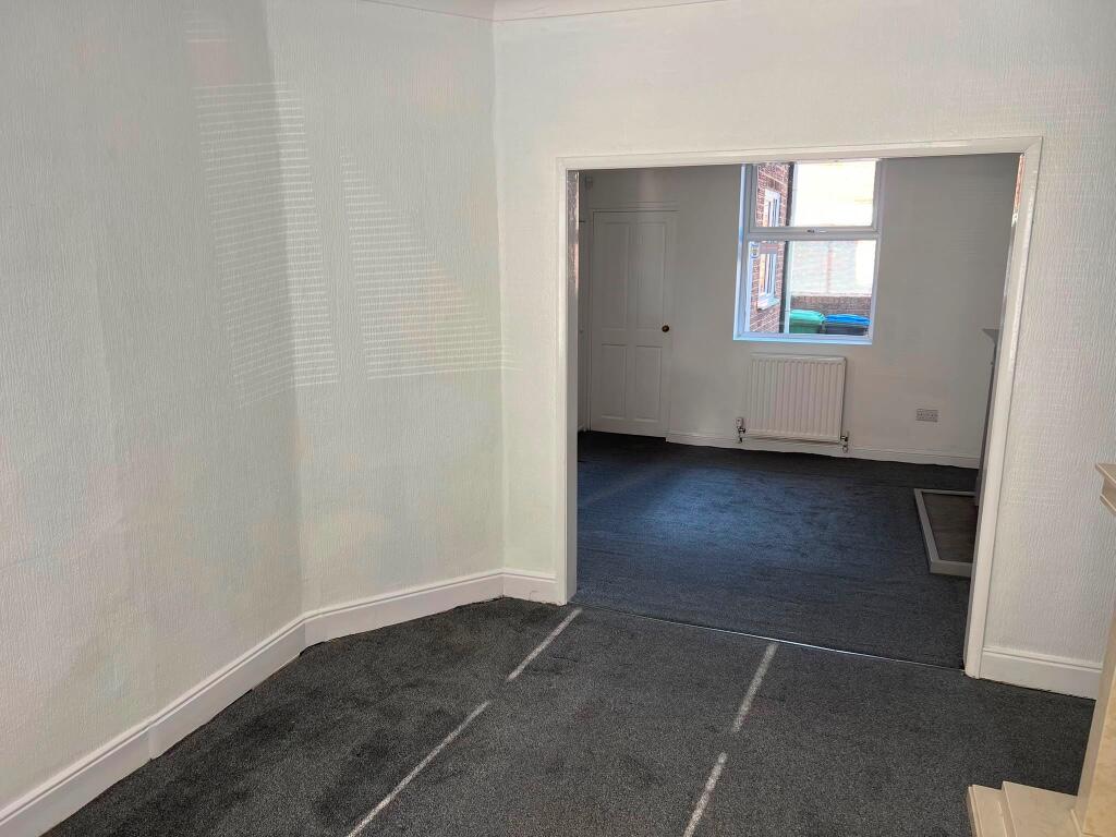 House in Darlington - More