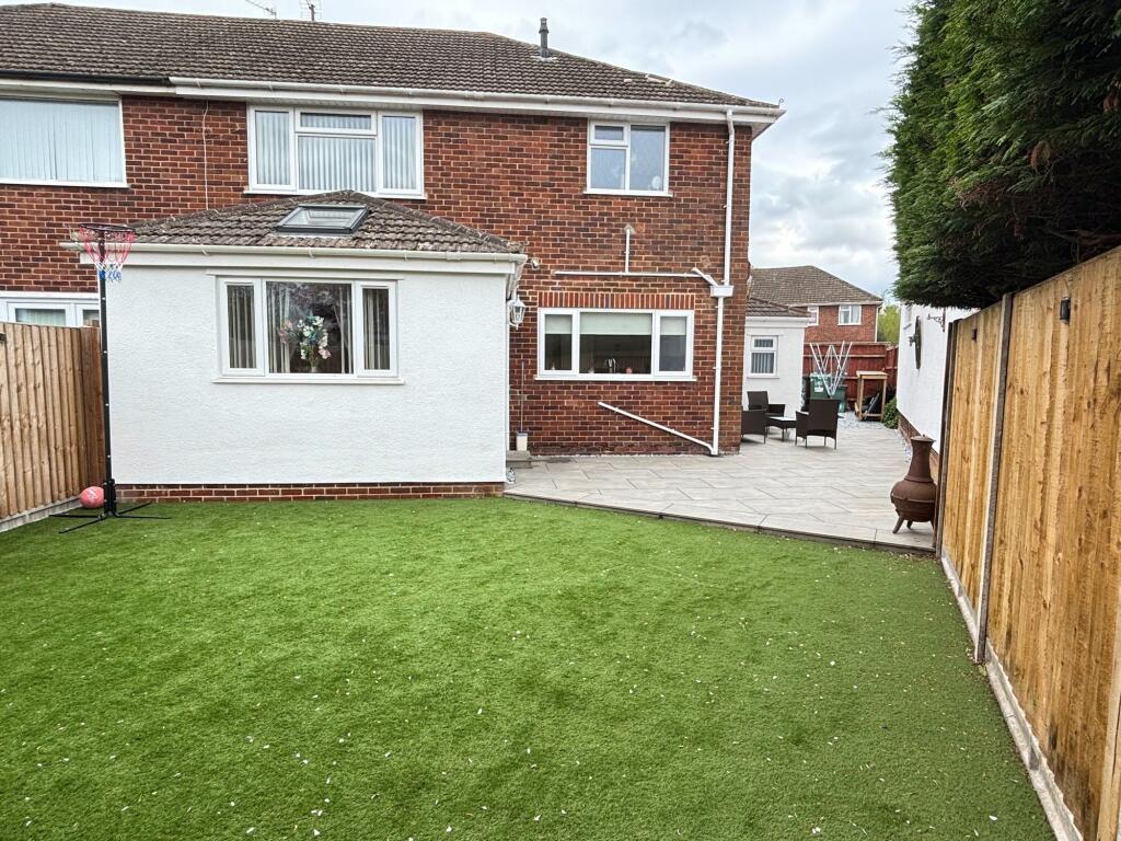 Ashwood Way, Hucclecote, GL3 photo 2