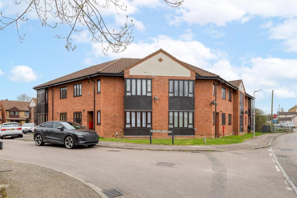 Main image of property: Wycklond Close, Stotfold, Hitchin