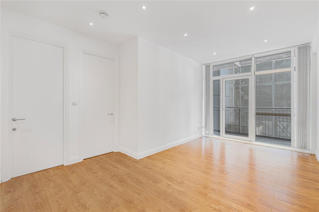 Main image of property: Kingsland Road, London, E8