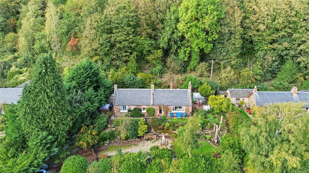 Main image of property: Ashley Cottage, Flawcraig, Rait, Perth, Perth and Kinross, PH2