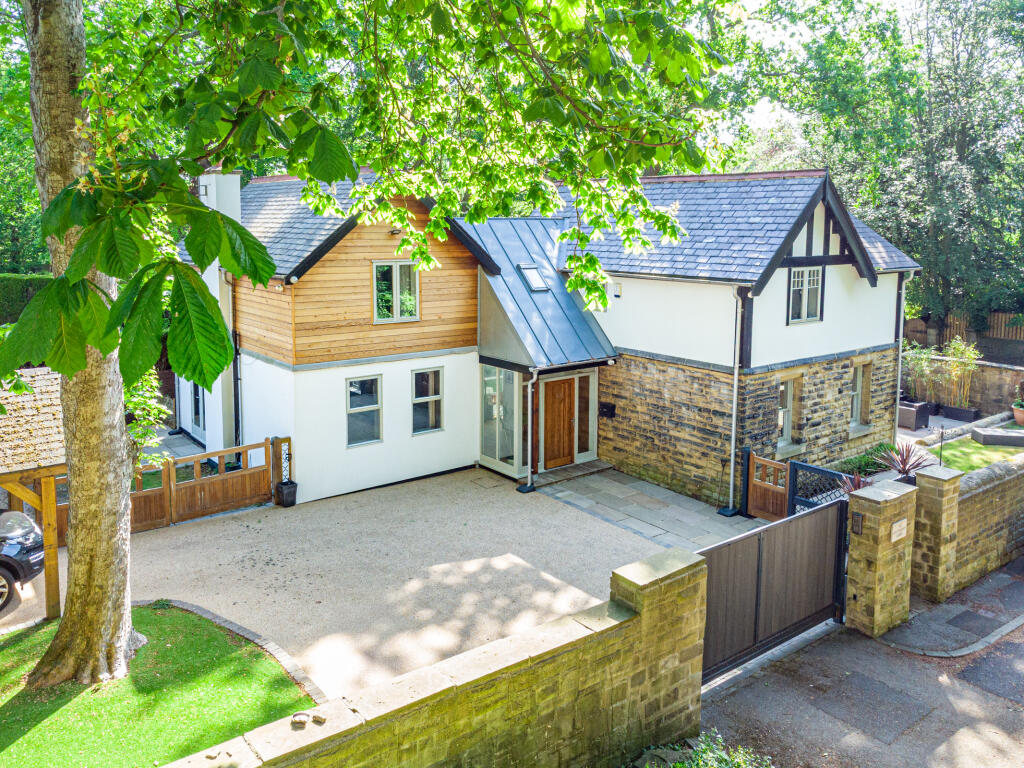 4-bed detached on Wetherby Road, Leeds, LS8, £900,000
