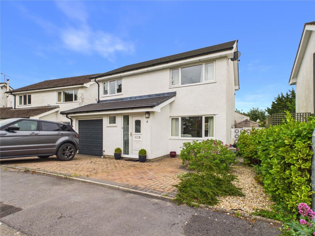 Main image of property: Rosemount Garden Villas, Heywood Lane, Tenby, Pembrokeshire, SA70