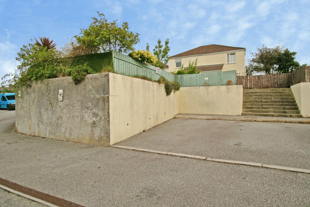House in Truro, Carn Brea - View 4