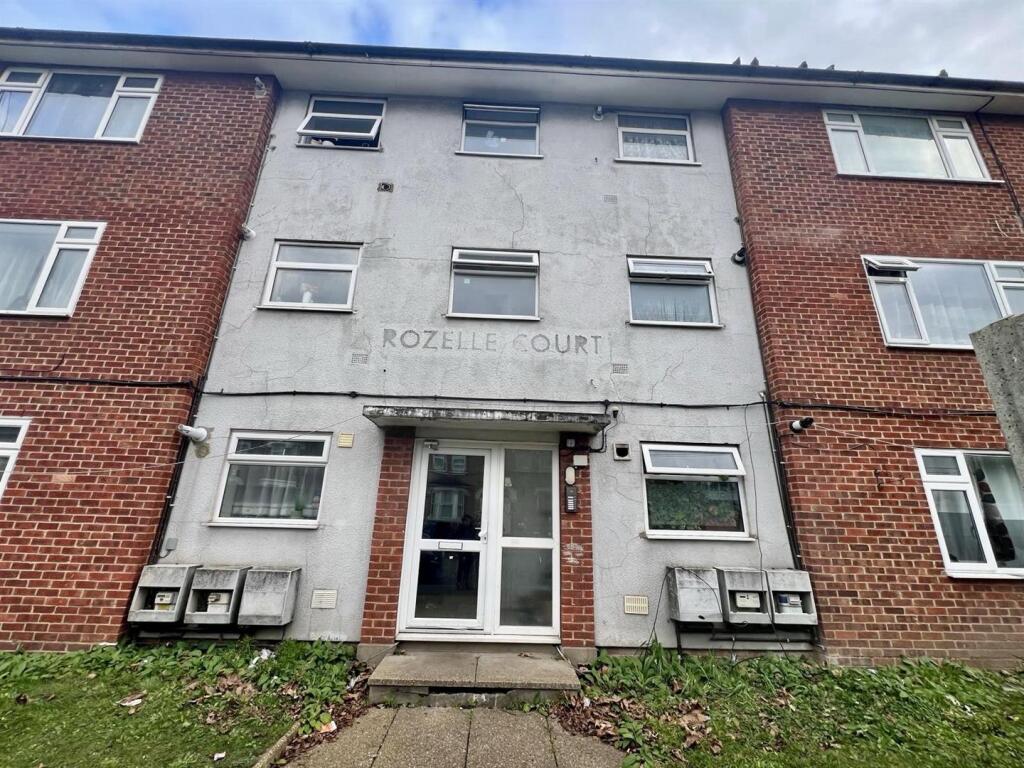 Main image of property: Dunheved Road South, Thornton Heath