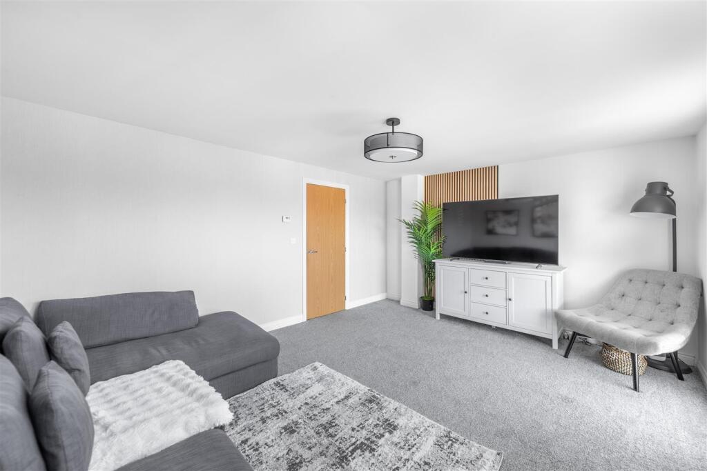 House in Newcastle upon Tyne - View 3