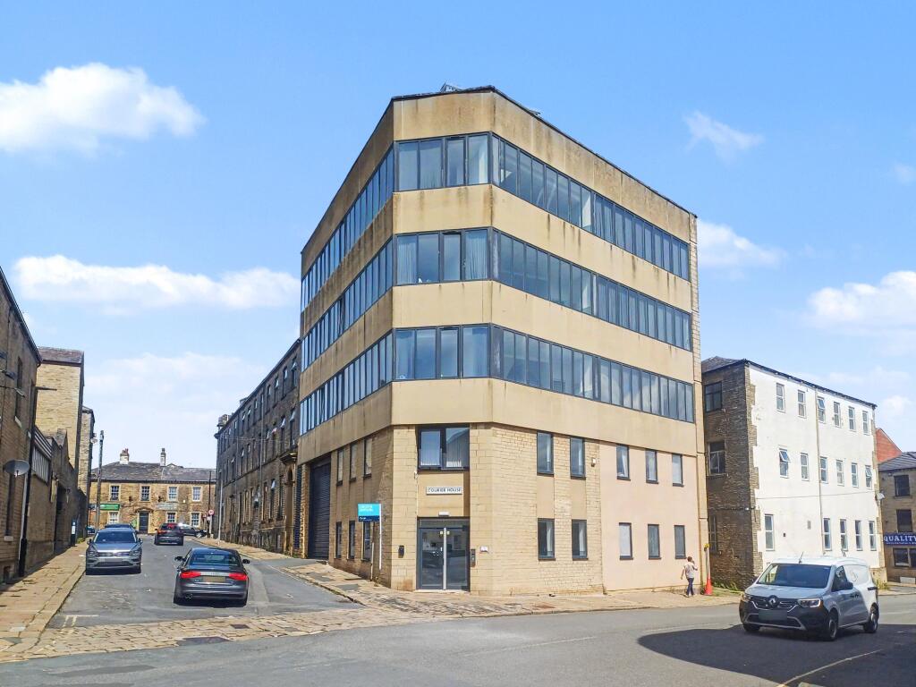 King Cross Street, Courier House, HX1, Courier House