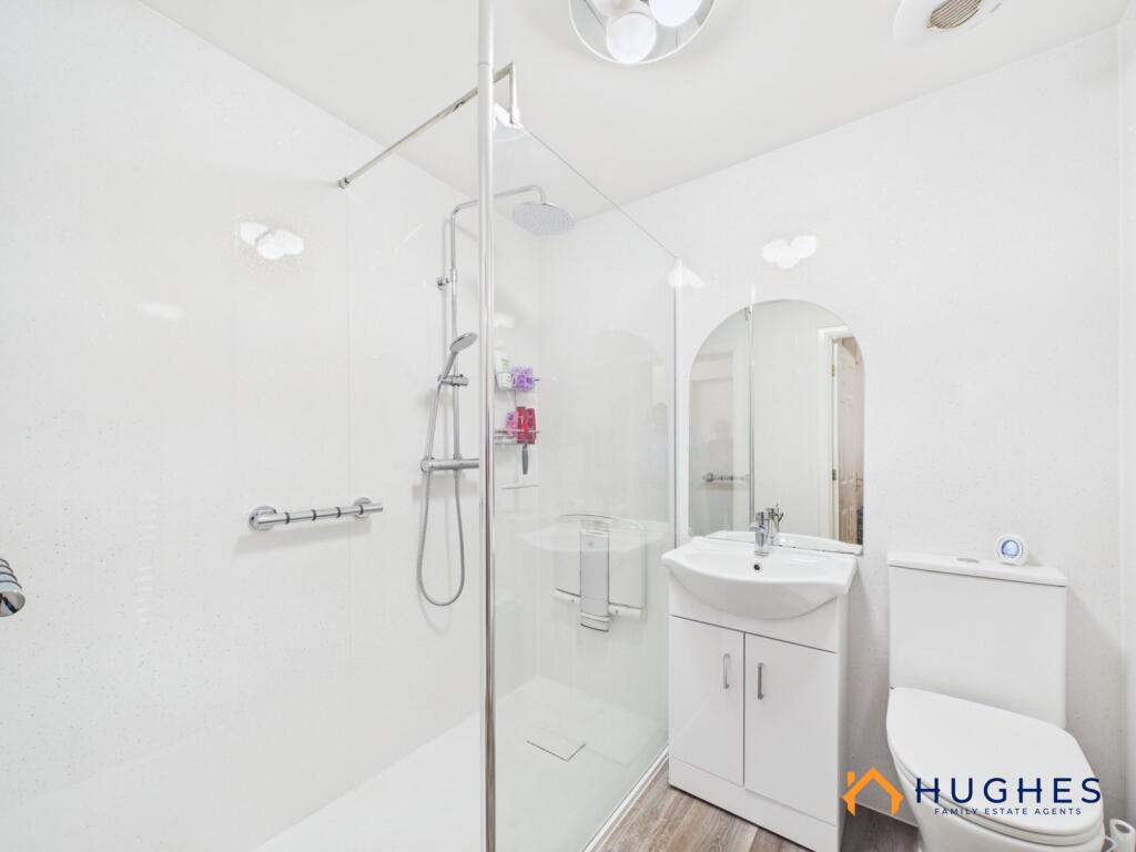Apartment in Sheffield, Bradfield - View 4