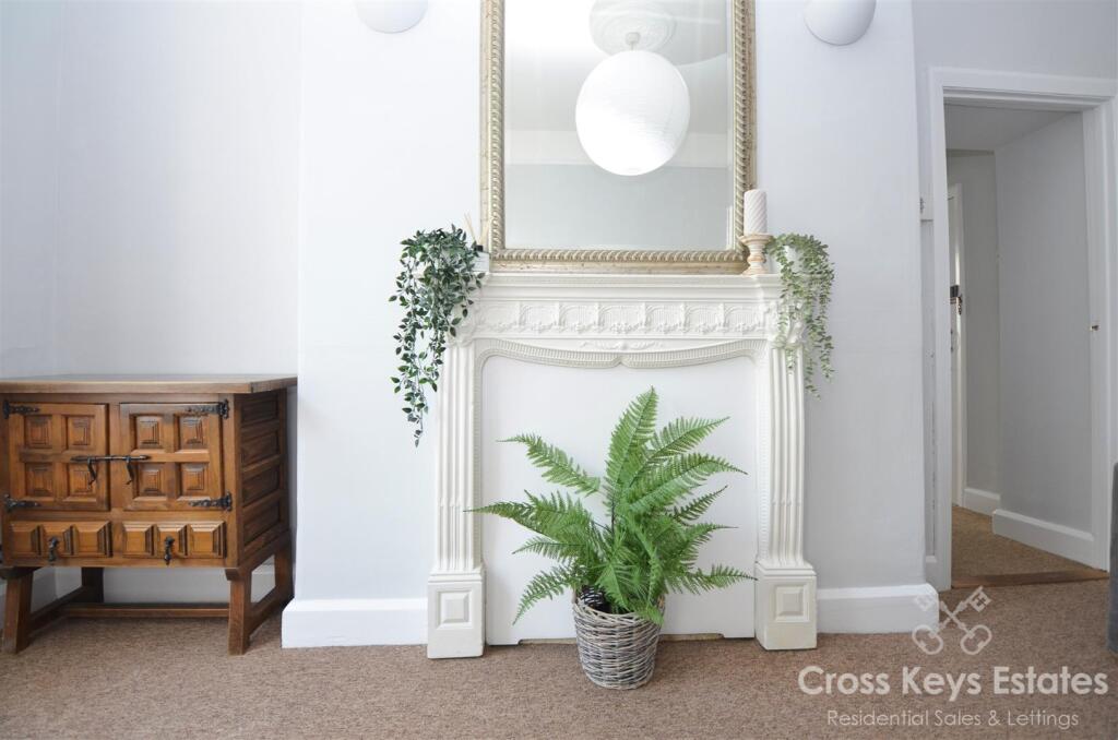 Apartment in Plymouth - View 4