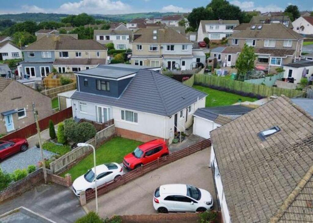 2-bed semi-detached on Derwen Close, Bridgend, CF31, £229,950