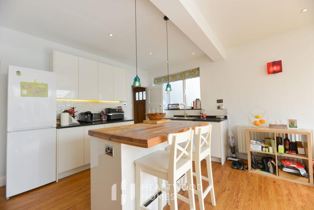 Additional image 2 of Colney Heath Lane, St. Albans, AL4 0TU