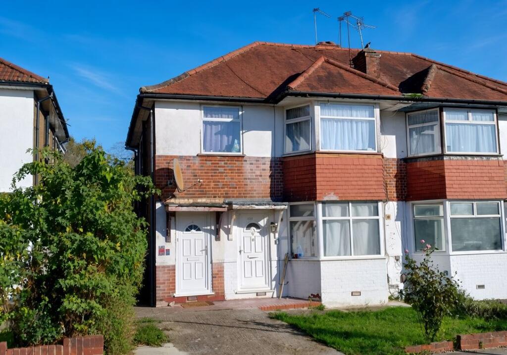Main image of property: 123 Everton Drive, Stanmore, Middlesex, HA7 1EB