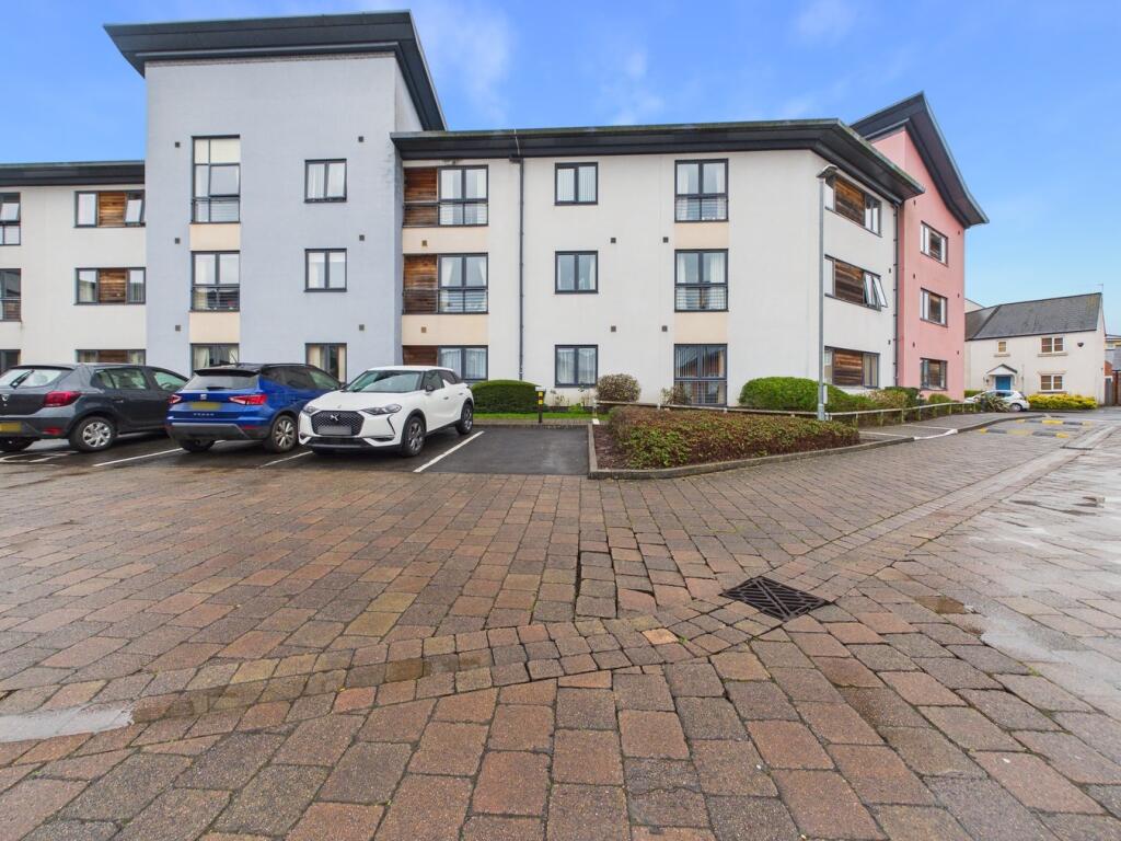 Forth Avenue, Portishead, Bristol, BS20