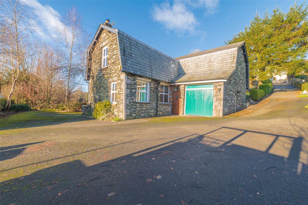 3-bed detached on Ings, Kendal, Cumbria, LA8, £450,000