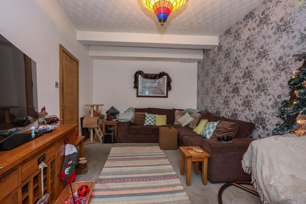 St. James Row, Rossendale, BB4 photo 3