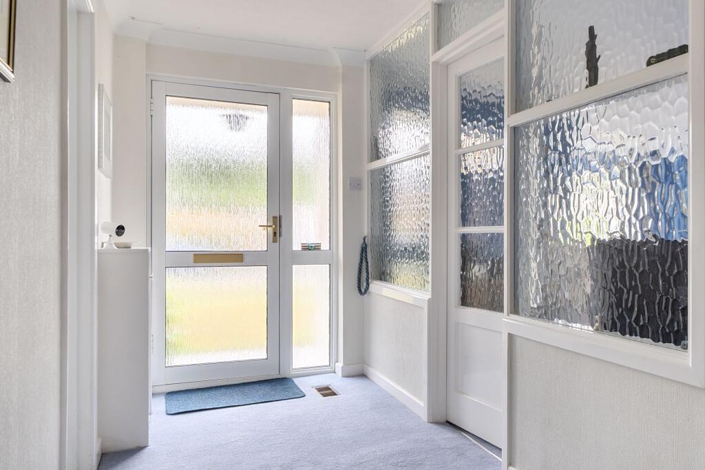 House in Redhill - View 5