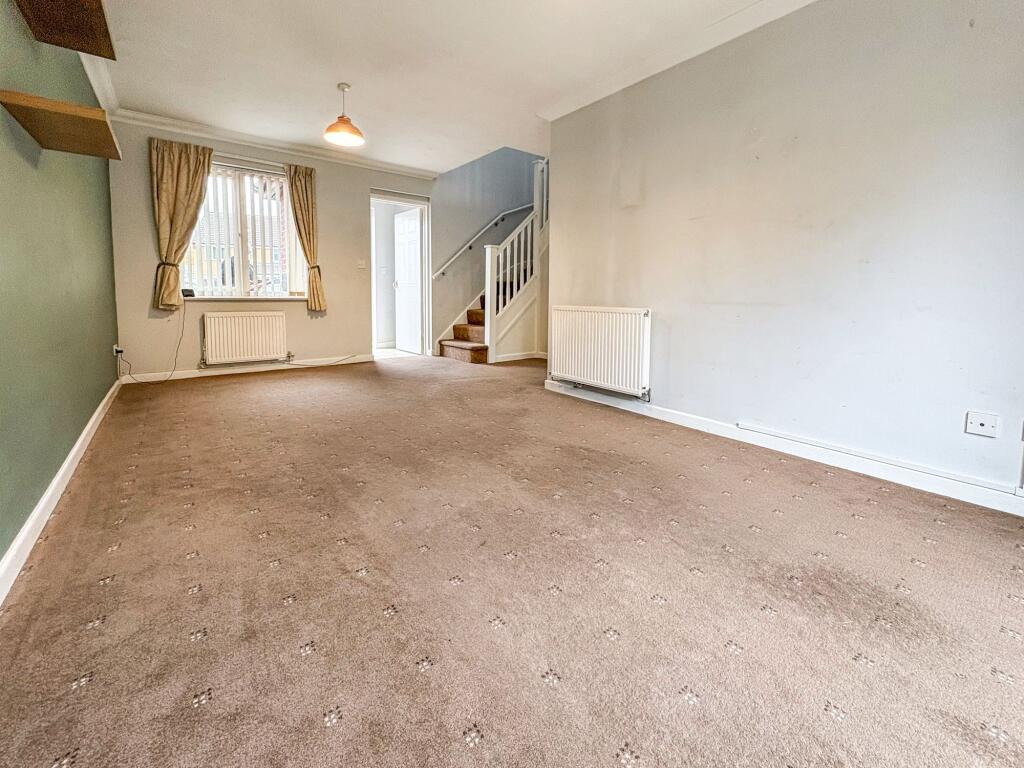 Viking Grove, Kempston, Bedford photo 3