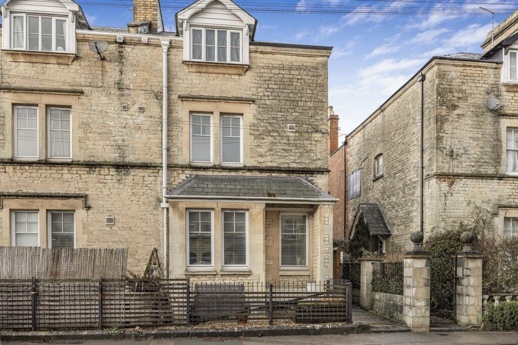 Main image of property: Ashcroft Road, Cirencester, Gloucestershire, GL7