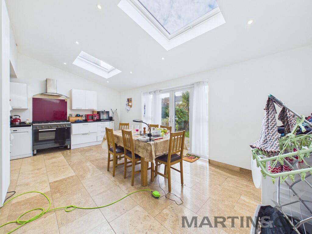 Kensington Road, Copnor photo 2