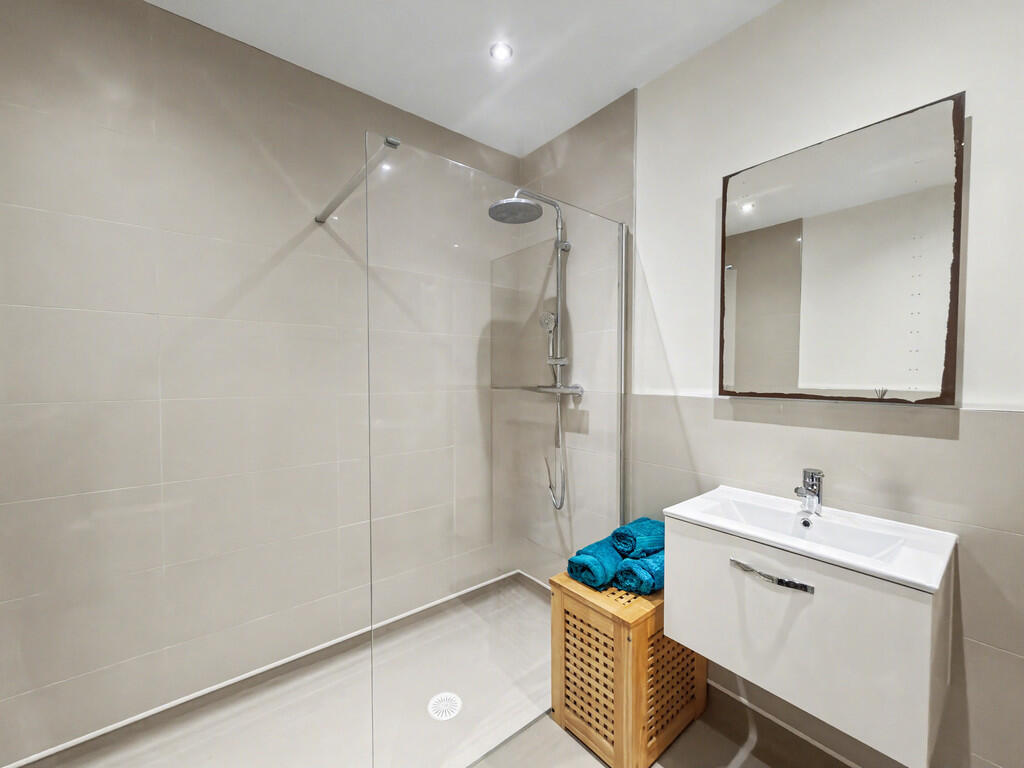 Additional image 10 of Edward Court, Alexandra Road, Poole