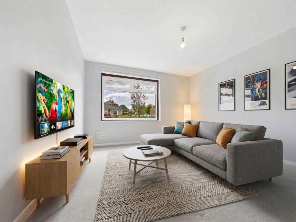House in Watford - View 2