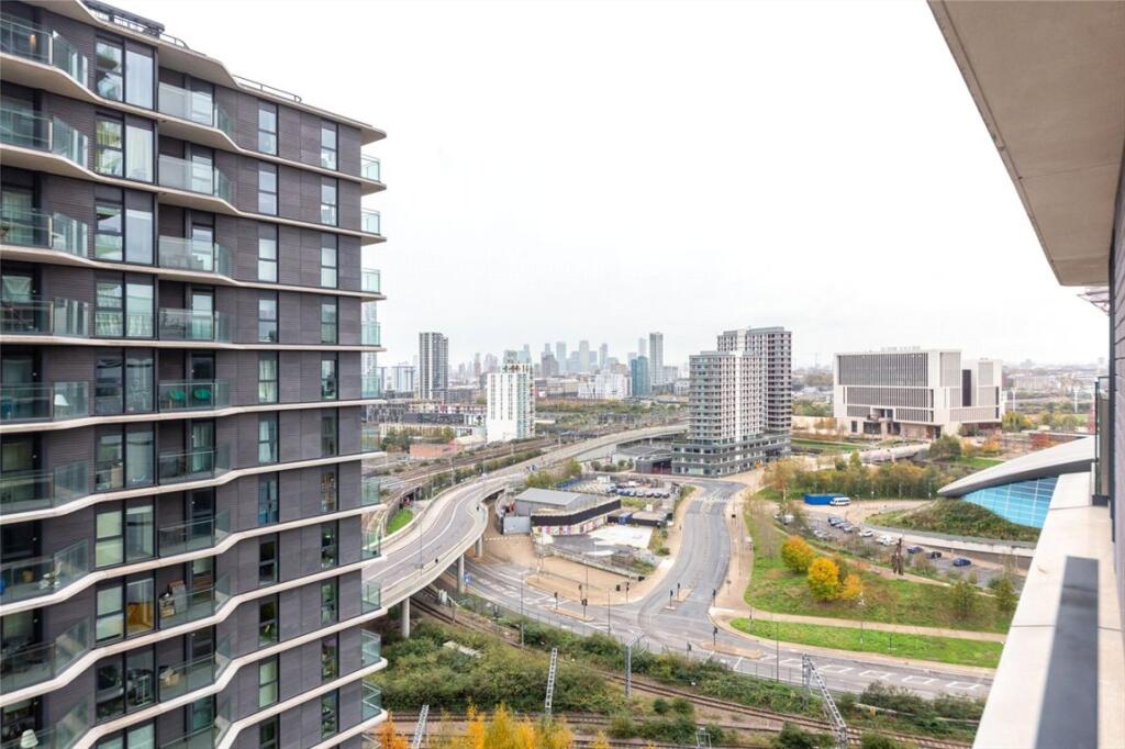Main image of property: Glasshouse Gardens, Stratford