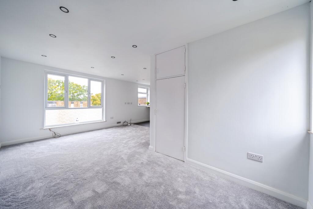 Main image of property: Showfields Road, Tunbridge Wells, TN2