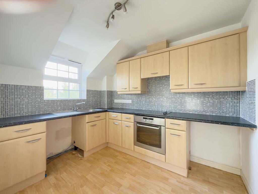 Ainderby Gardens, Northallerton, DL7 photo 2