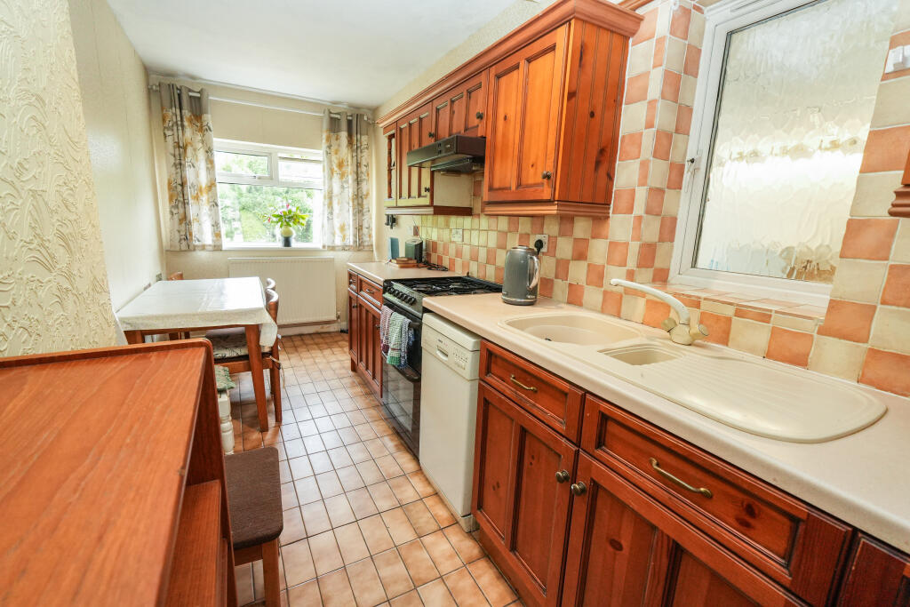 House in Birmingham, West Midlands - View 3