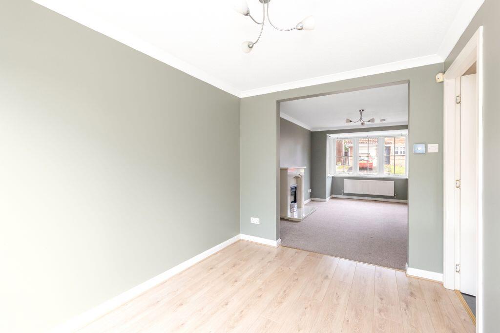 House in Livingston, Eliburn - More
