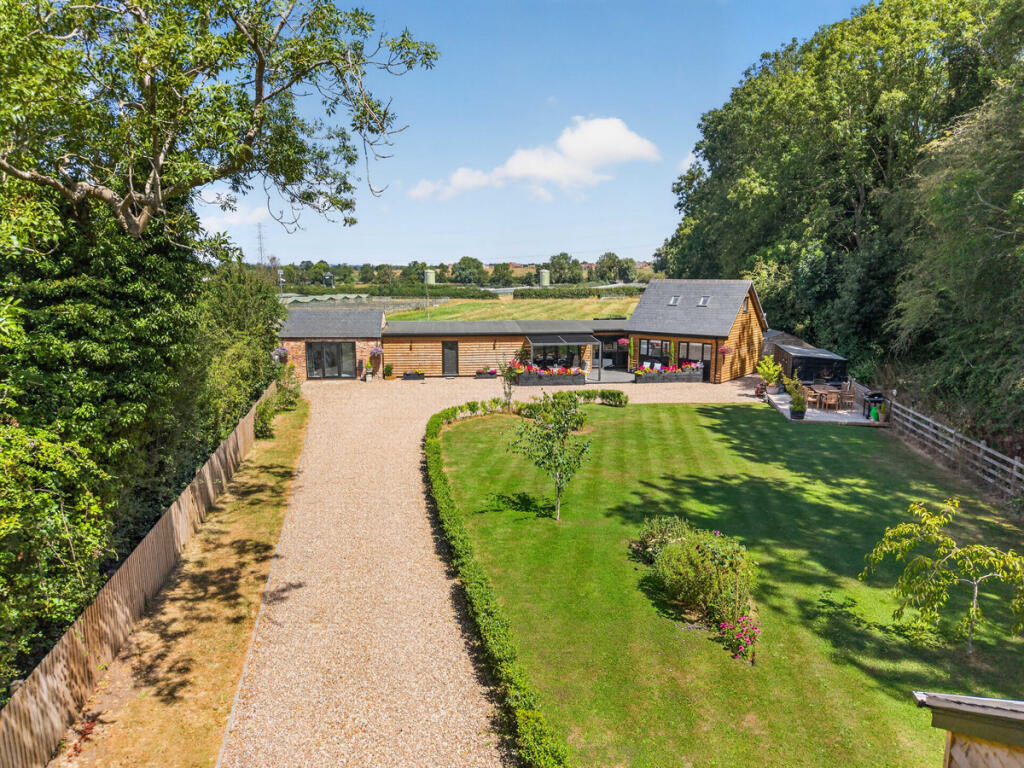 Main image of property: Broughton Lane, Leire, Lutterworth Leicestershire LE17 5JB