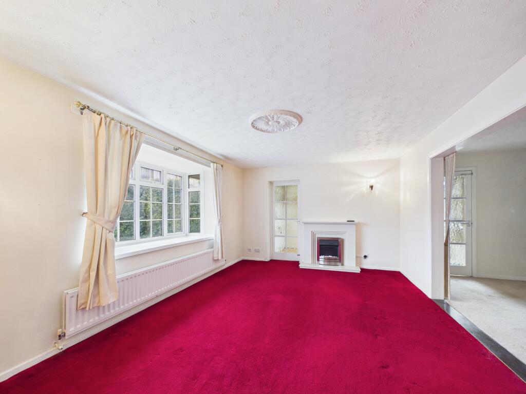 Belvedere Close, Mickleover photo 2