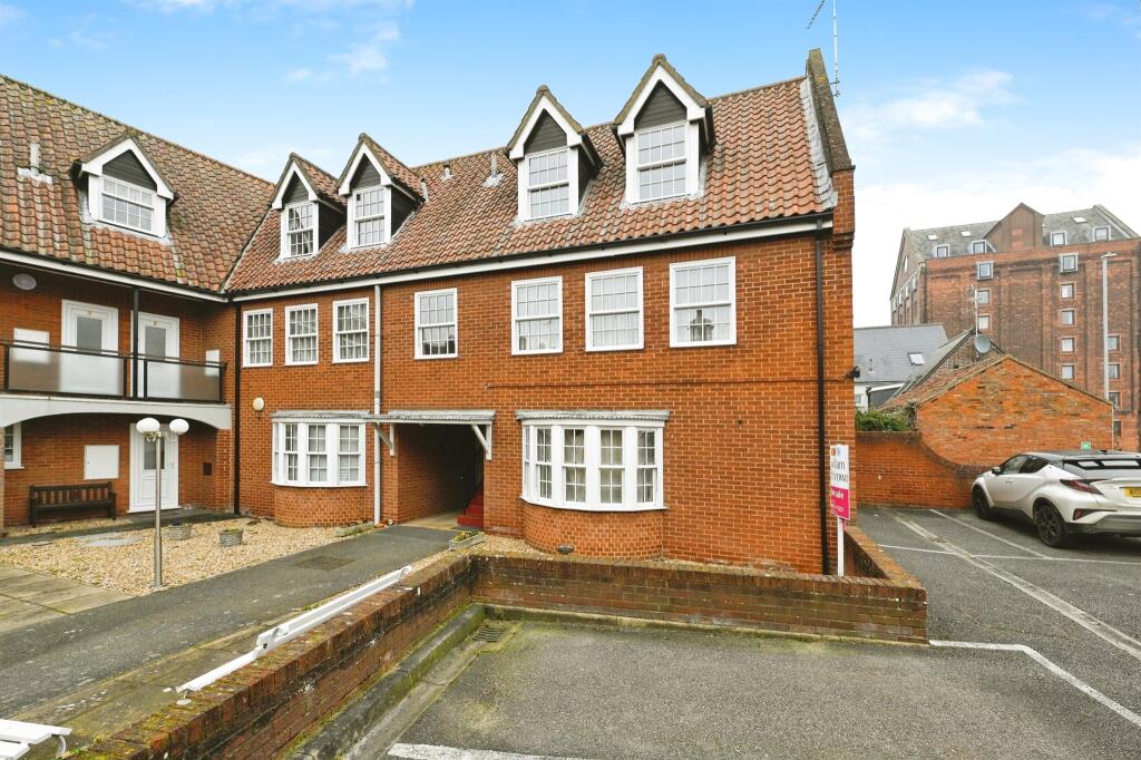 Main image of property: Jubilee Court, KING'S LYNN
