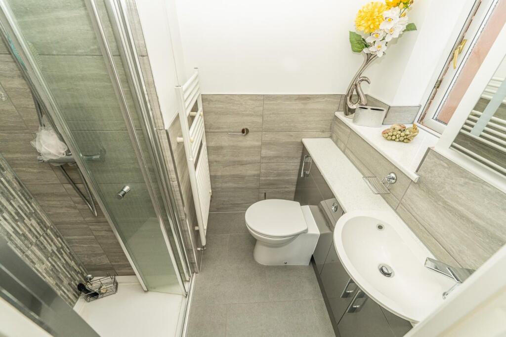 House in Wolverhampton - View 4