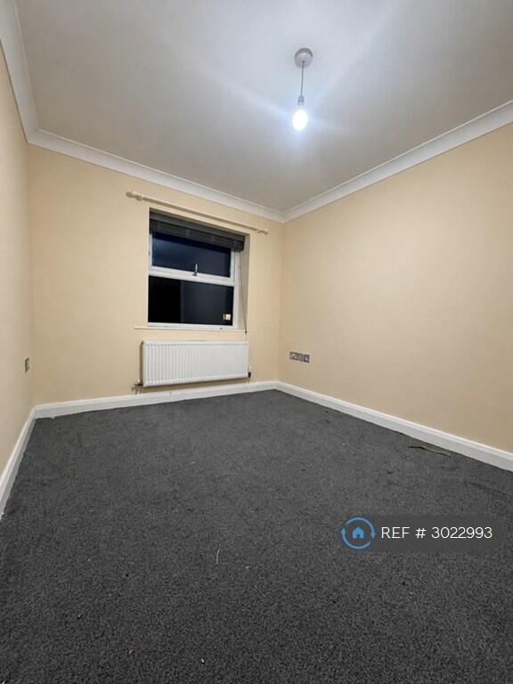 Apartment in Blackburn - More