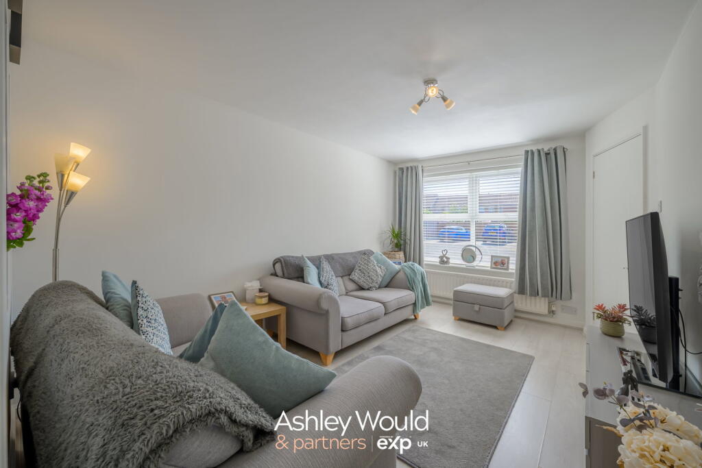 House in Bromsgrove - View 5
