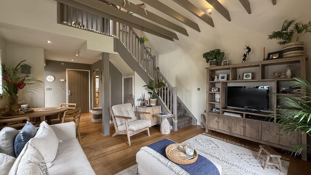 House in Bratton, Wiltshire - View 5