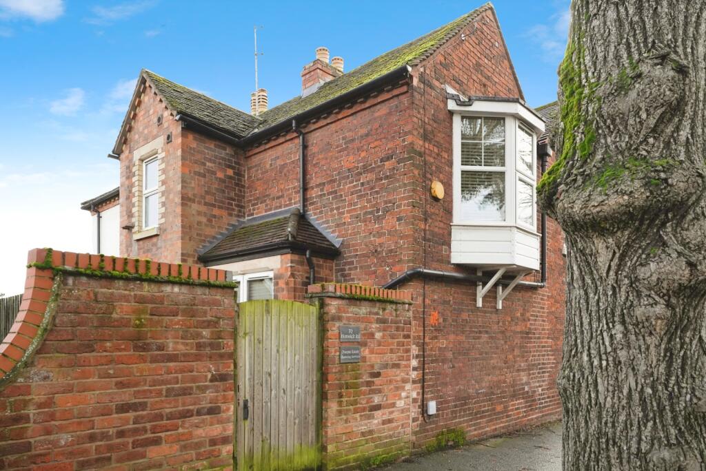 Main image of property: Henwick Road, Worcester, Worcestershire, WR2