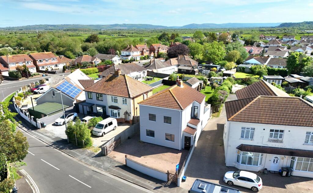 Main image of property: Berrow Road, Burnham-on-Sea, Somerset, TA8