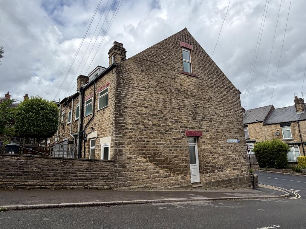 House in Sheffield - View 2