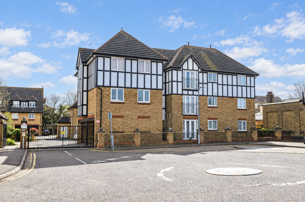 Main image of property: Barnstaple Road, Lady Hamilton Court, SS1