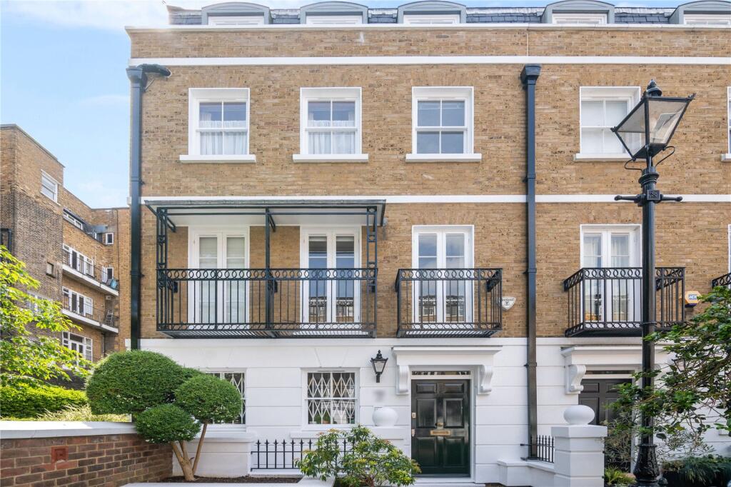 Main image of property: Thomas Place, London, W8