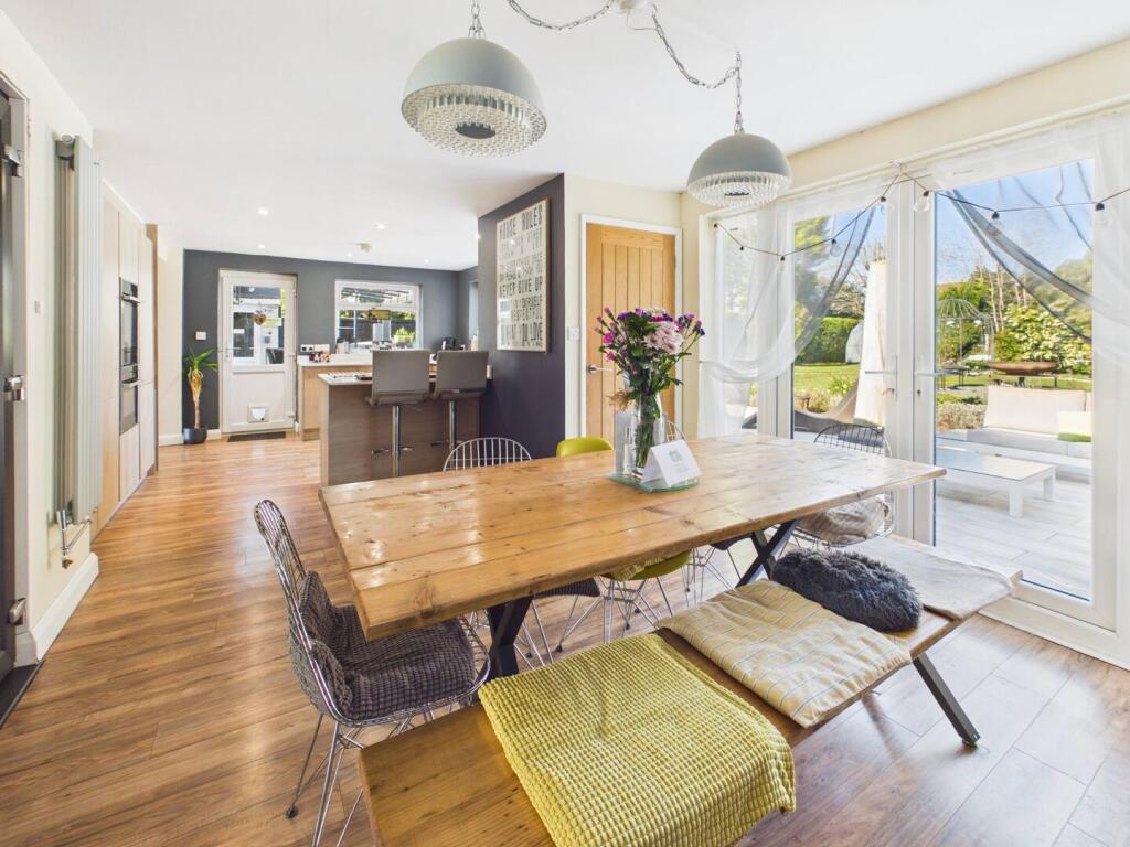House in East Lindsey, Woodhall Spa - More