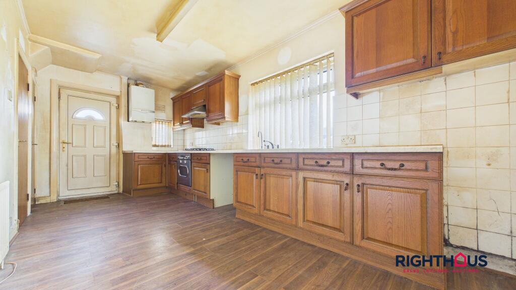 Pickles Lane, Bradford, BD7 - View 4