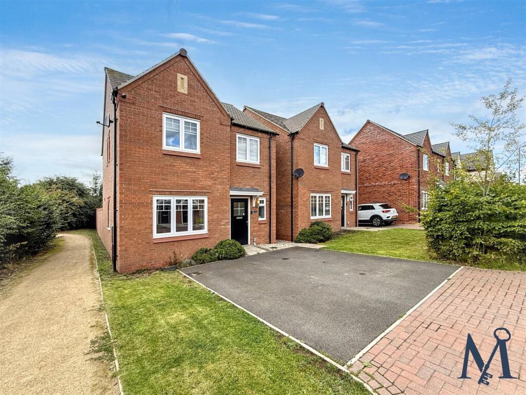 Main image of property: Ferny Close, Overseal, Swadlincote