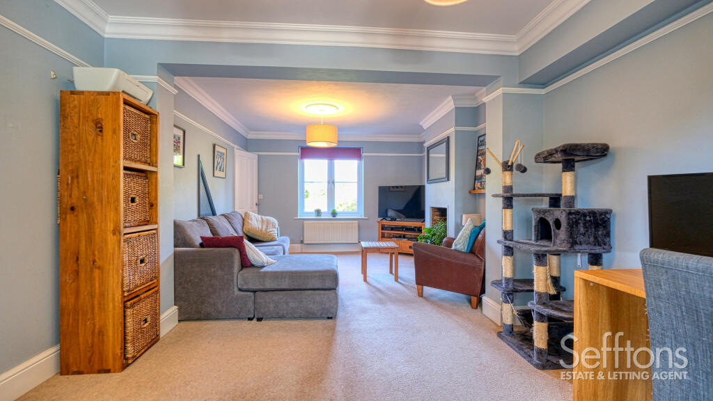 House in Broadland, Thorpe St Andrew - View 5