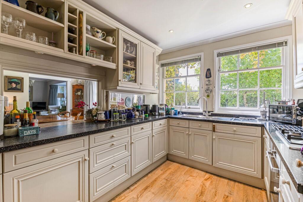House in Bath, Weston Park - View 5