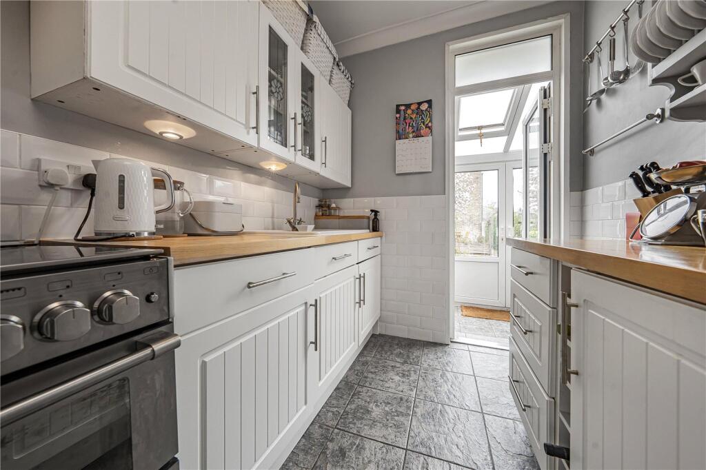 Tavistock Road, West Drayton photo 4